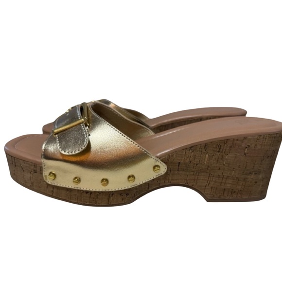Time and Tru Shoes - Time and Tru Memory Foam Gold Wedge Sandals Size 11 Comfort NWT Summer Shoe